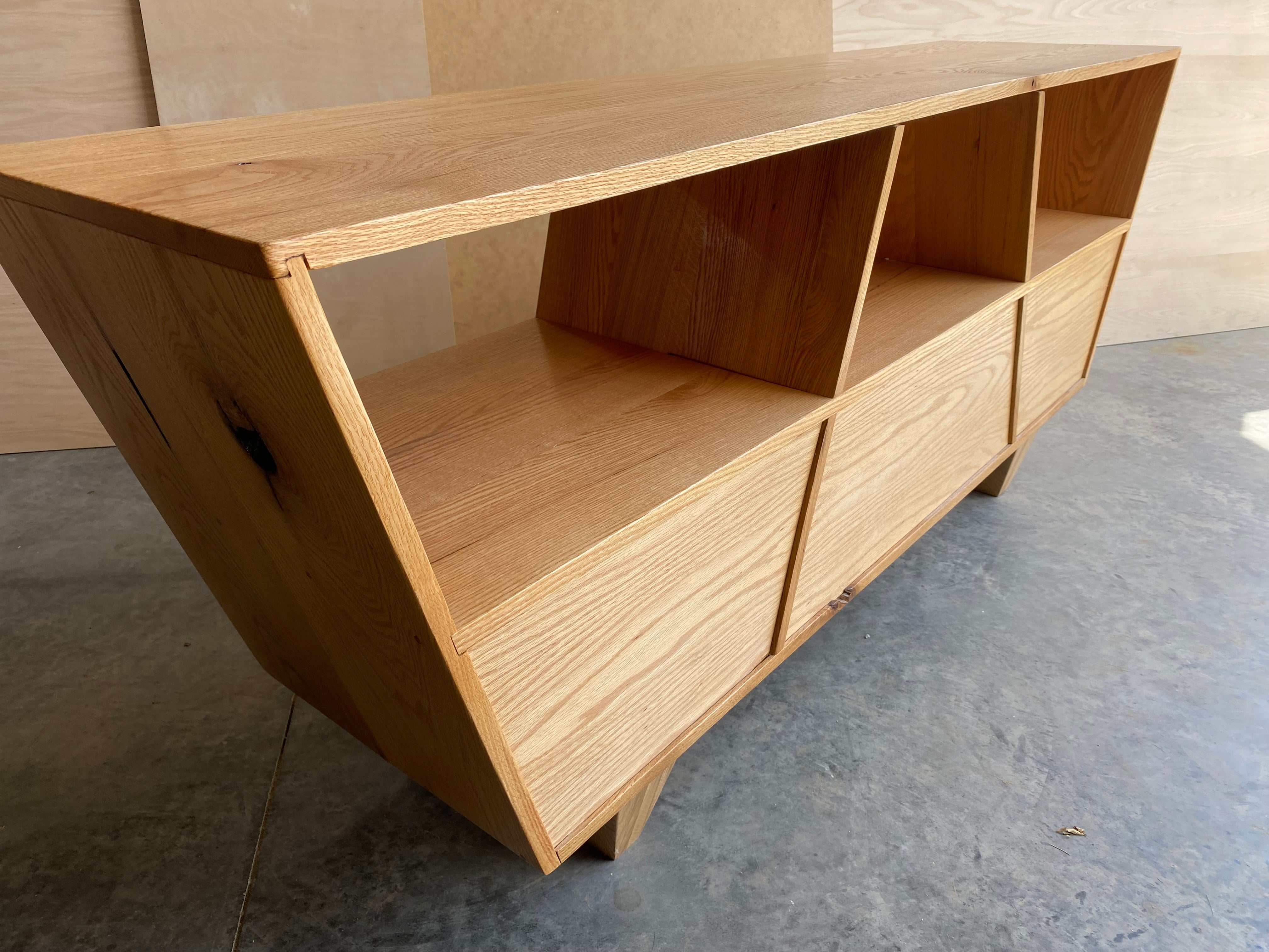 Angled 3-Drawer Credenza | Console | Oak | Walnut