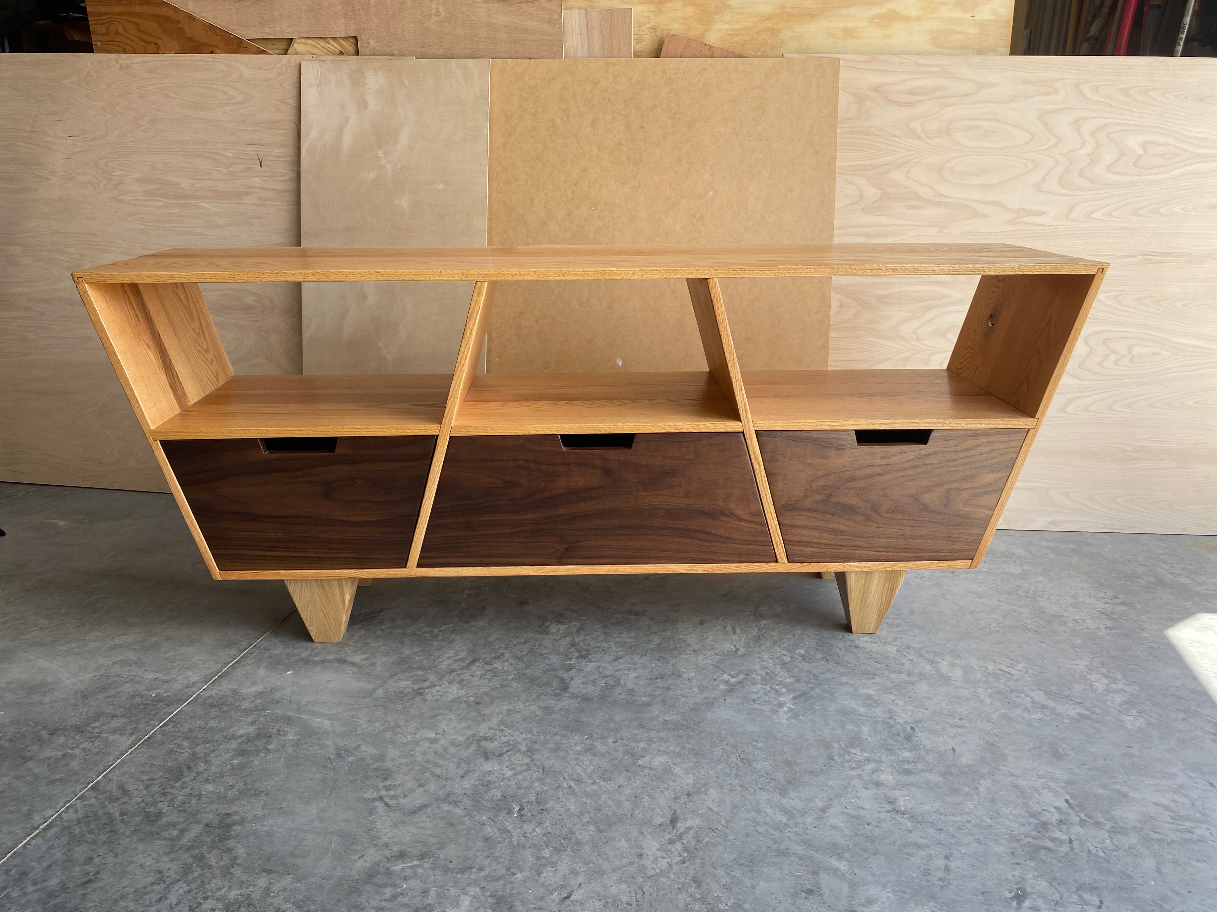 Angled 3-Drawer Credenza | Console | Oak | Walnut